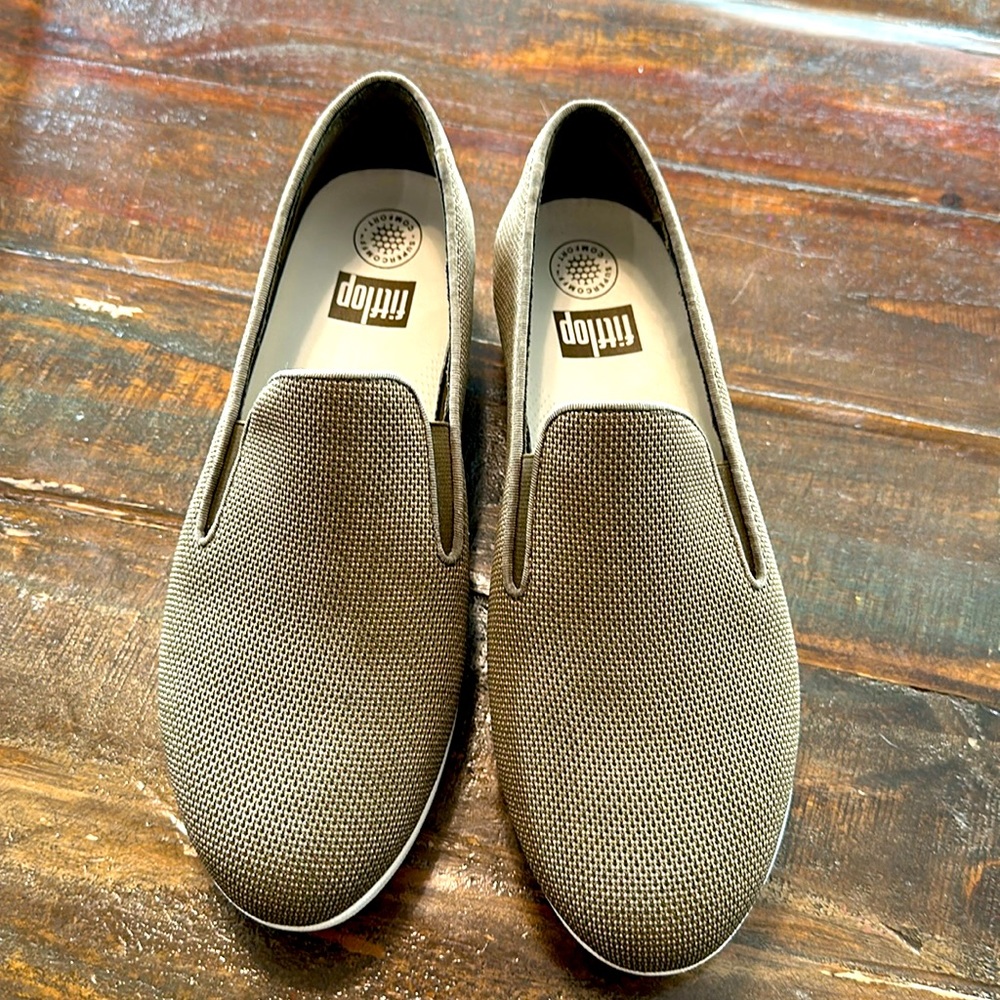 Fitflop slip on shoes